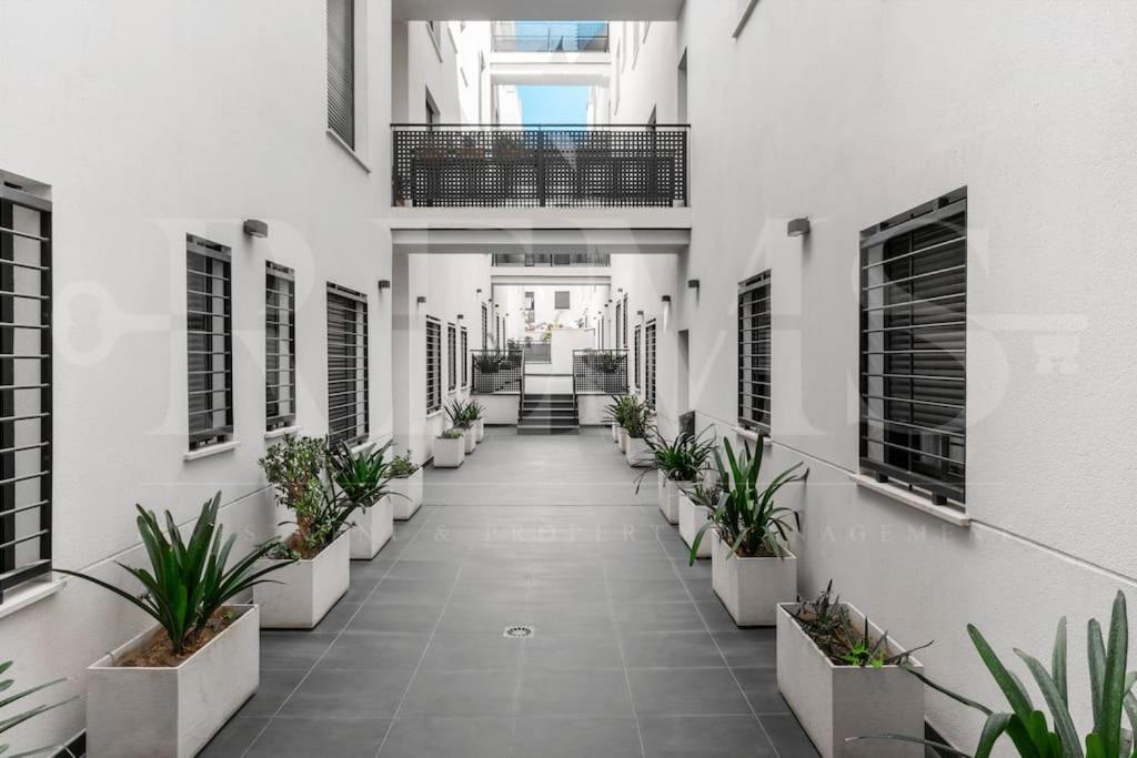 Inviting Apartment In The Center By Rems Μάλαγα Εξωτερικό φωτογραφία
